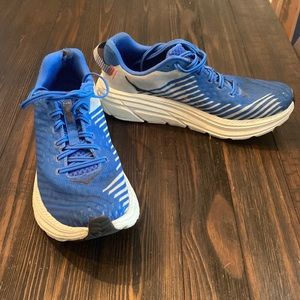 Men’s Hoka size 9